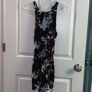 Romper with pockets